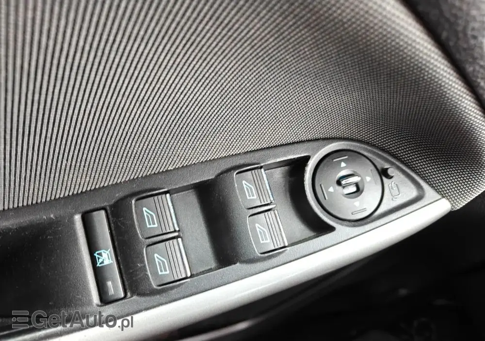 FORD Focus SW 1.6 Ti-VCT Trend