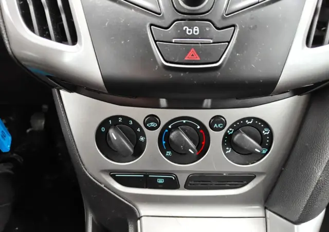 FORD Focus SW 1.6 Ti-VCT Trend