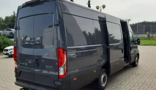 IVECO 35 Daily 