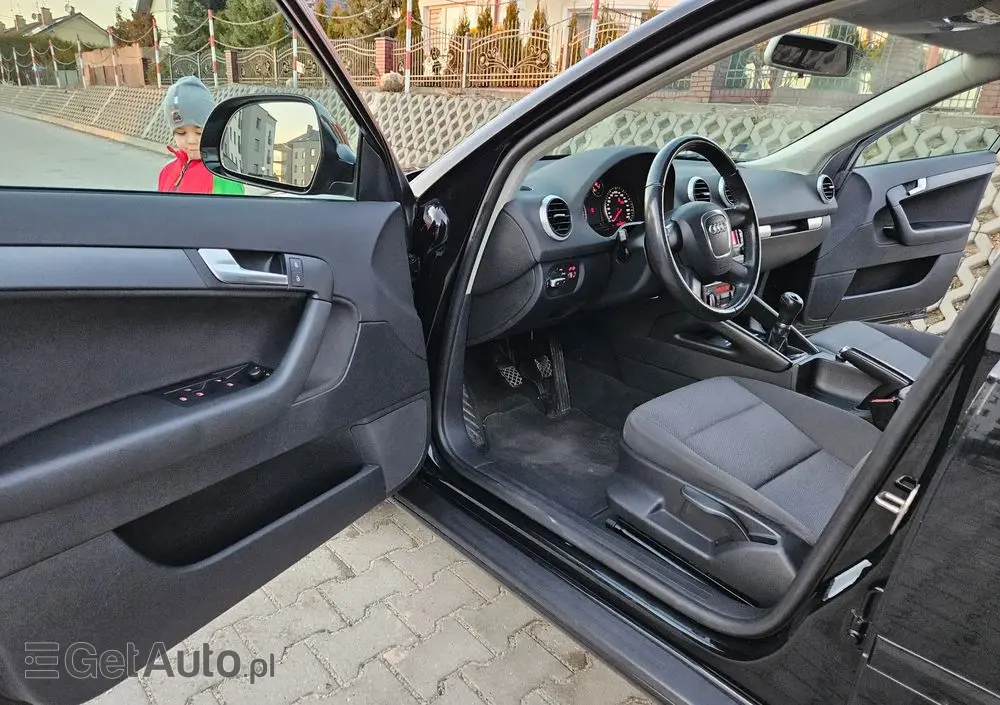 AUDI A3 Sportback 