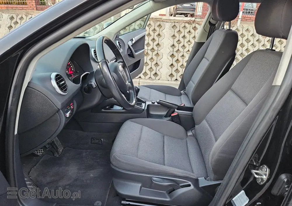 AUDI A3 Sportback 