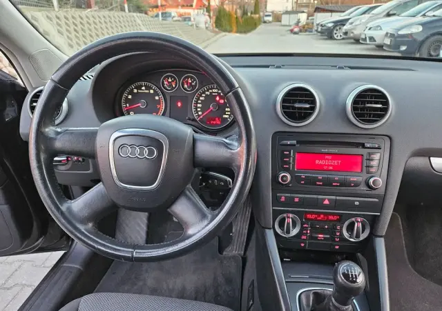 AUDI A3 Sportback 