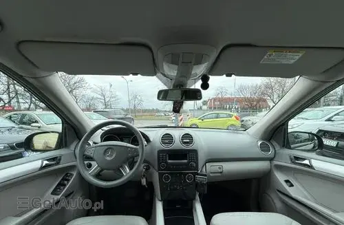 MERCEDES-BENZ ML 
