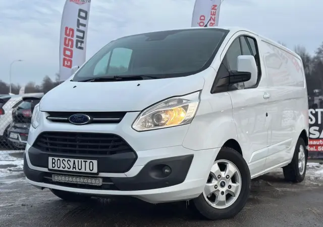 FORD Tourneo Custom 310 L1H1 VA Autm Titanium