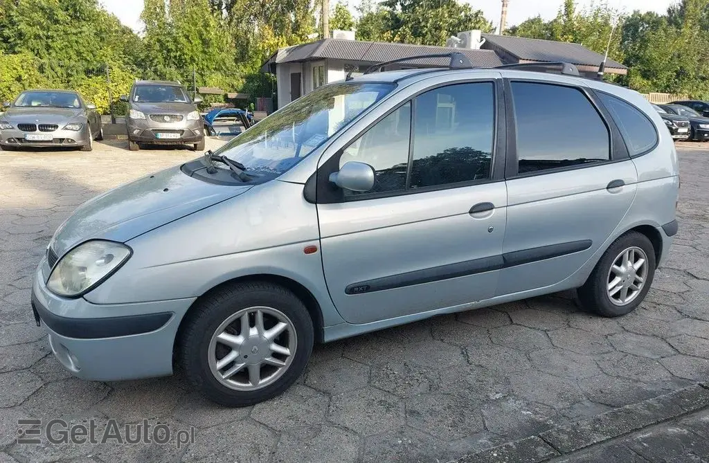 RENAULT Scenic 