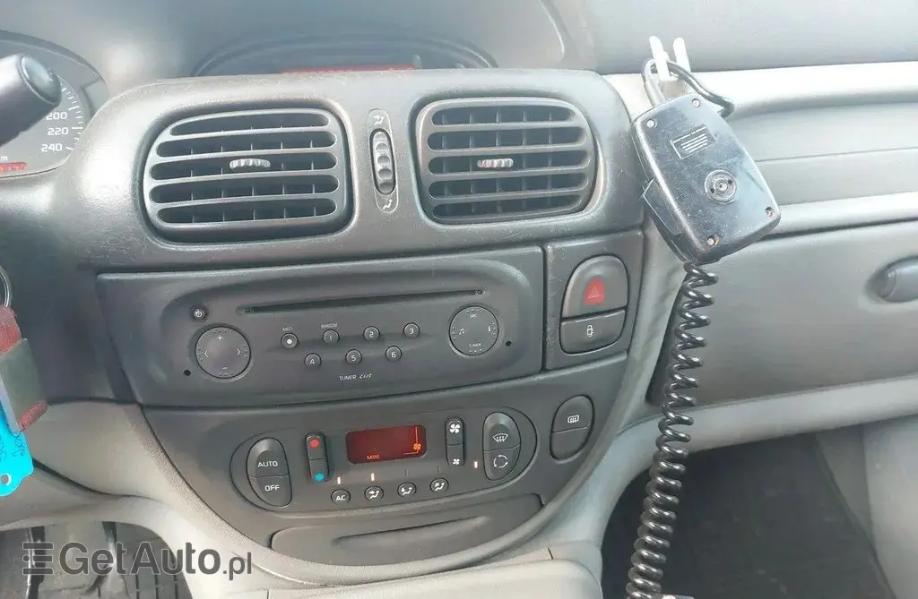 RENAULT Scenic 