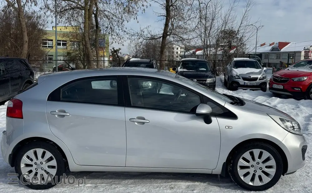 KIA Rio 1.2 XL