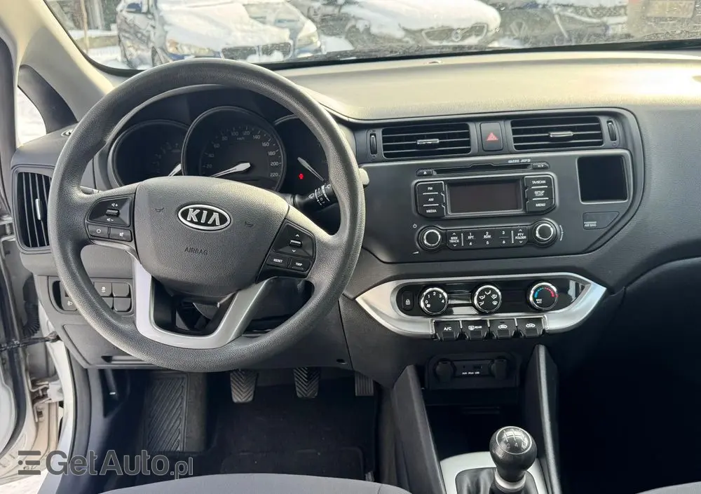 KIA Rio 1.2 XL