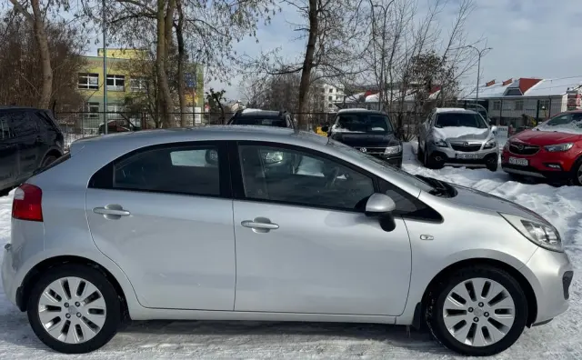 KIA Rio 1.2 XL