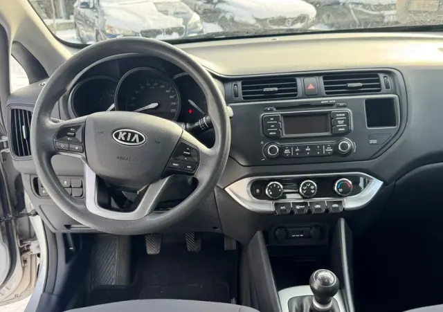 KIA Rio 1.2 XL
