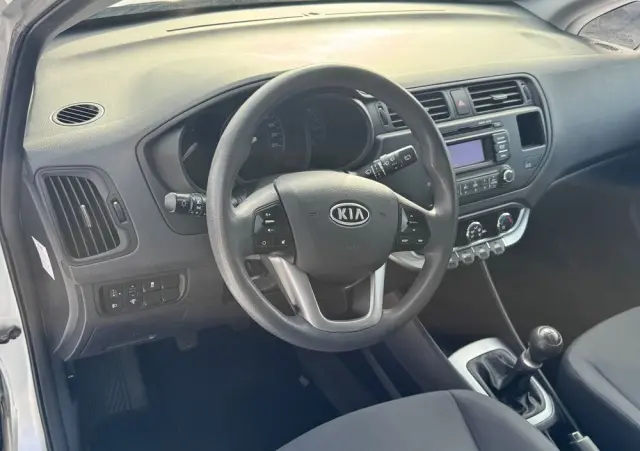 KIA Rio 1.2 XL