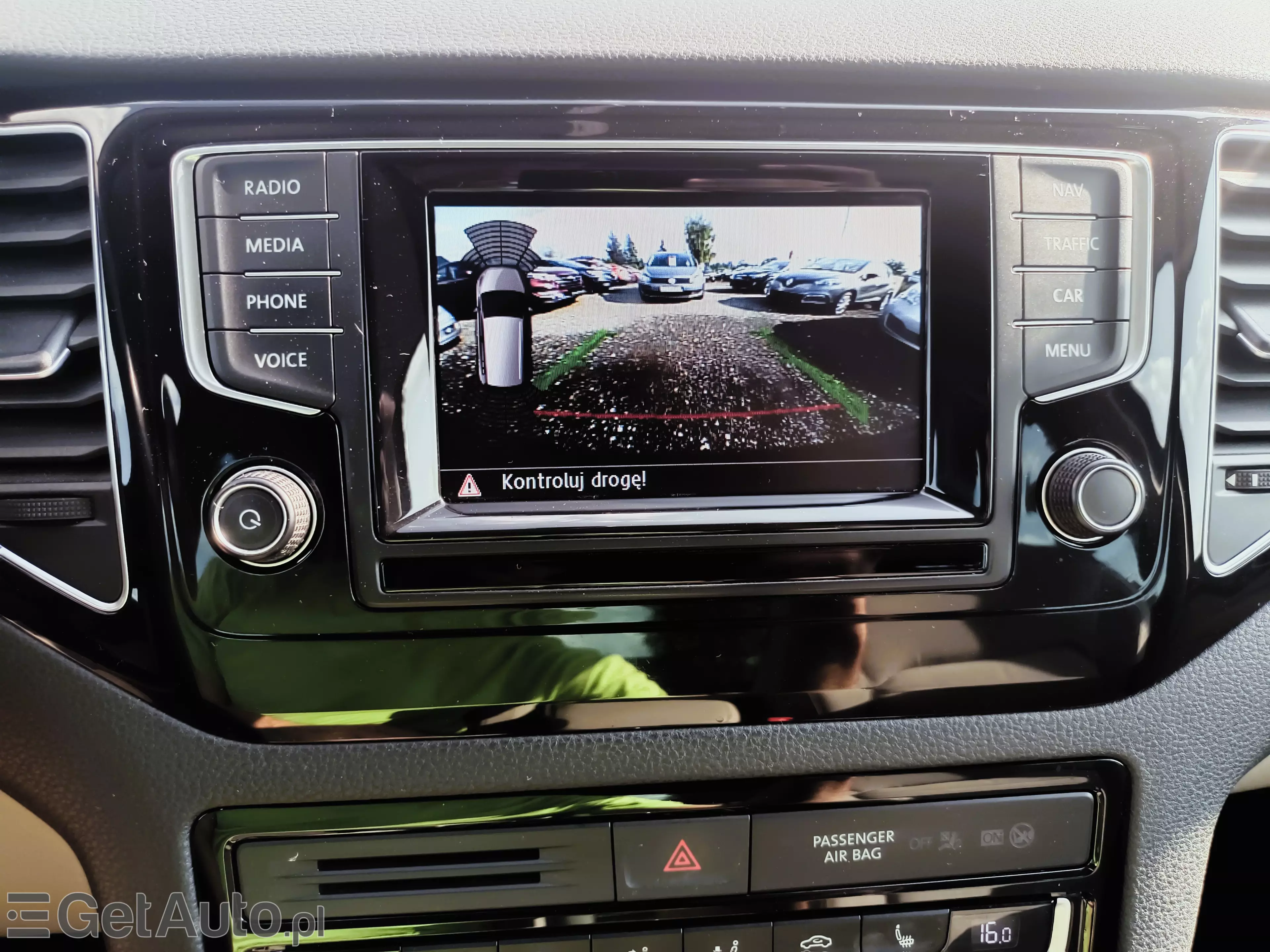 VOLKSWAGEN Golf Sportsvan 