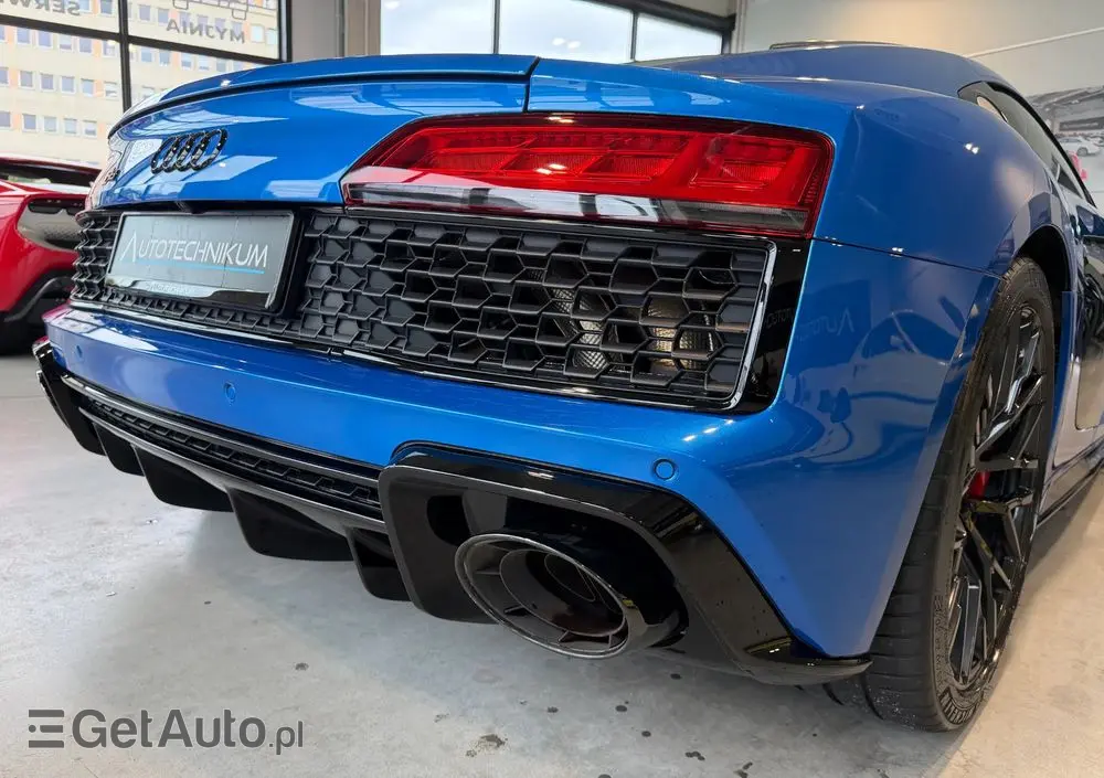 AUDI R8 Coupé V10 RWD