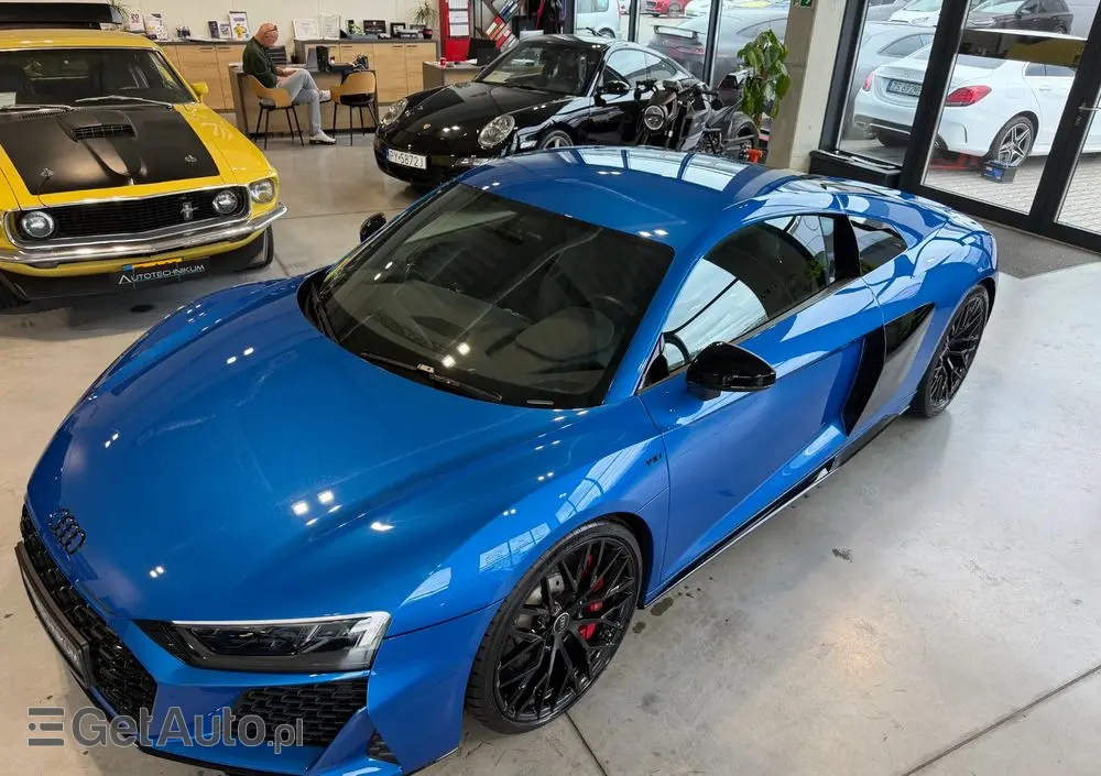 AUDI R8 Coupé V10 RWD
