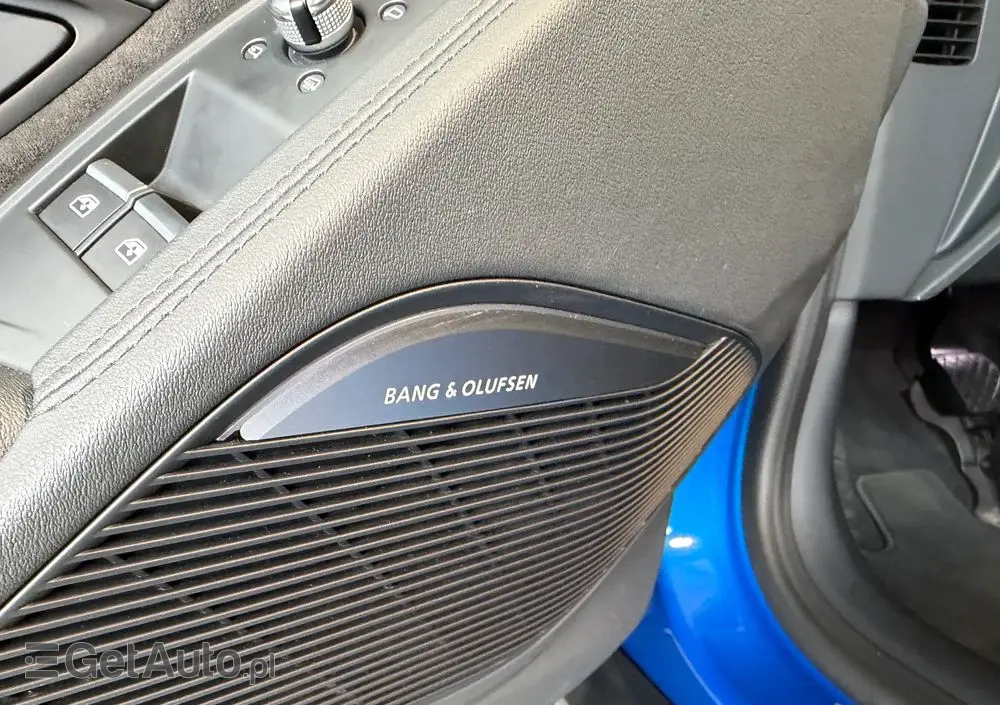 AUDI R8 Coupé V10 RWD