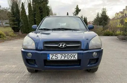 HYUNDAI Tucson 