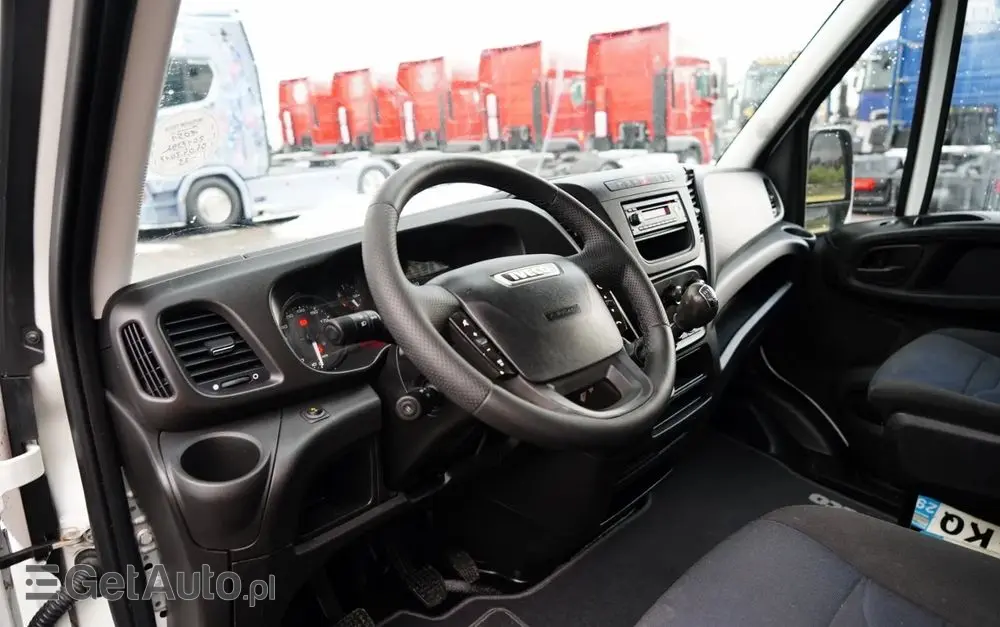 IVECO DAILY 35-140 / WYWROTKA / BRYGADOWKA - 6 MIEJSC  / BLIŹNIAK / MANUAL / 