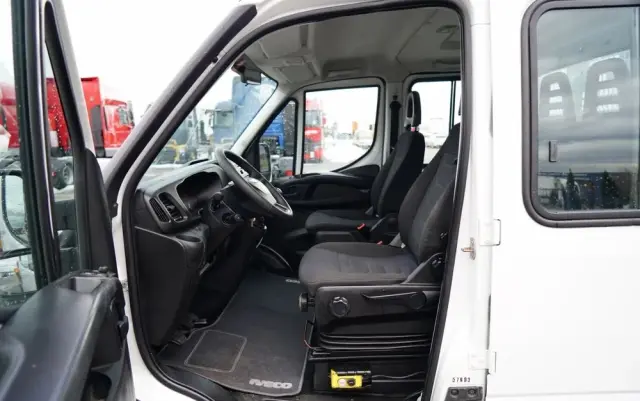 IVECO DAILY 35-140 / WYWROTKA / BRYGADOWKA - 6 MIEJSC  / BLIŹNIAK / MANUAL / 