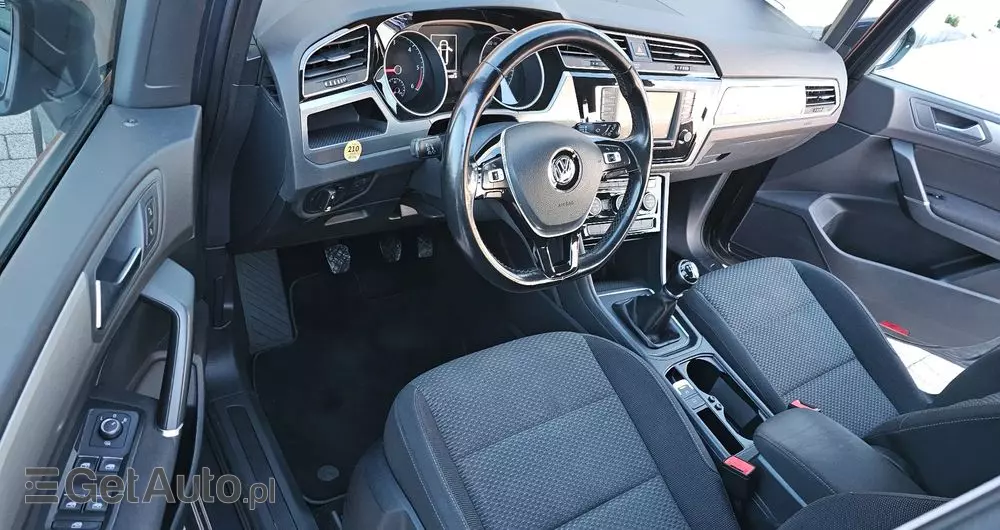 VOLKSWAGEN Touran 1.6 TDI SCR (BlueMotion Technology) Comfortline