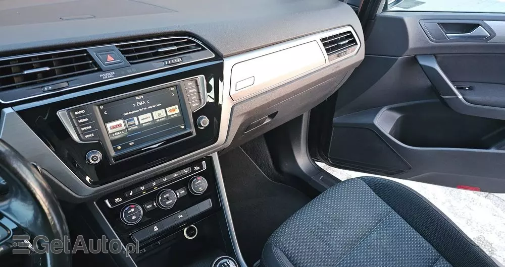 VOLKSWAGEN Touran 1.6 TDI SCR (BlueMotion Technology) Comfortline