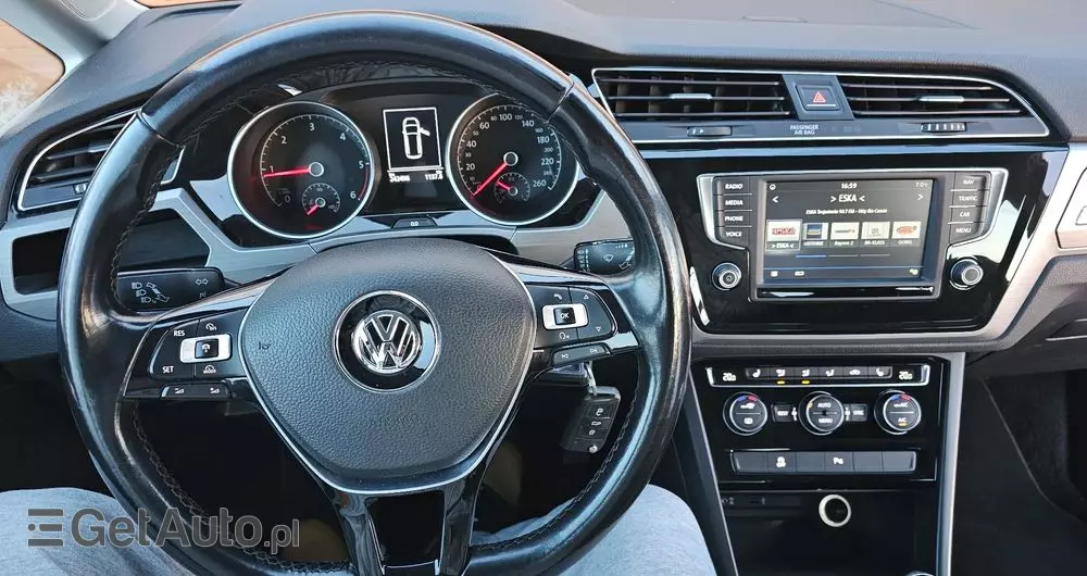 VOLKSWAGEN Touran 1.6 TDI SCR (BlueMotion Technology) Comfortline