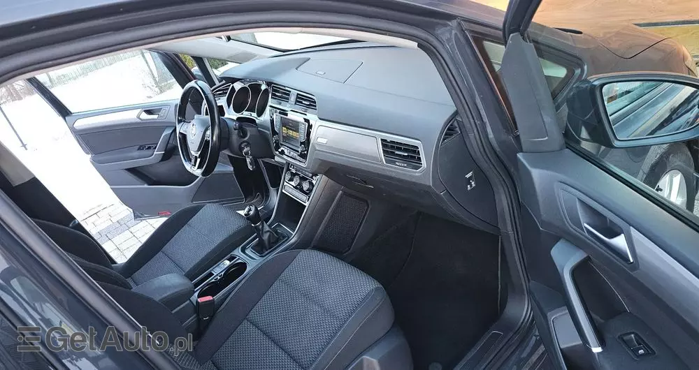 VOLKSWAGEN Touran 1.6 TDI SCR (BlueMotion Technology) Comfortline