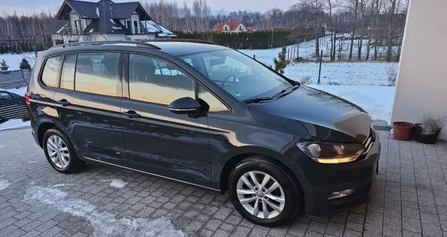 VOLKSWAGEN Touran 1.6 TDI SCR (BlueMotion Technology) Comfortline
