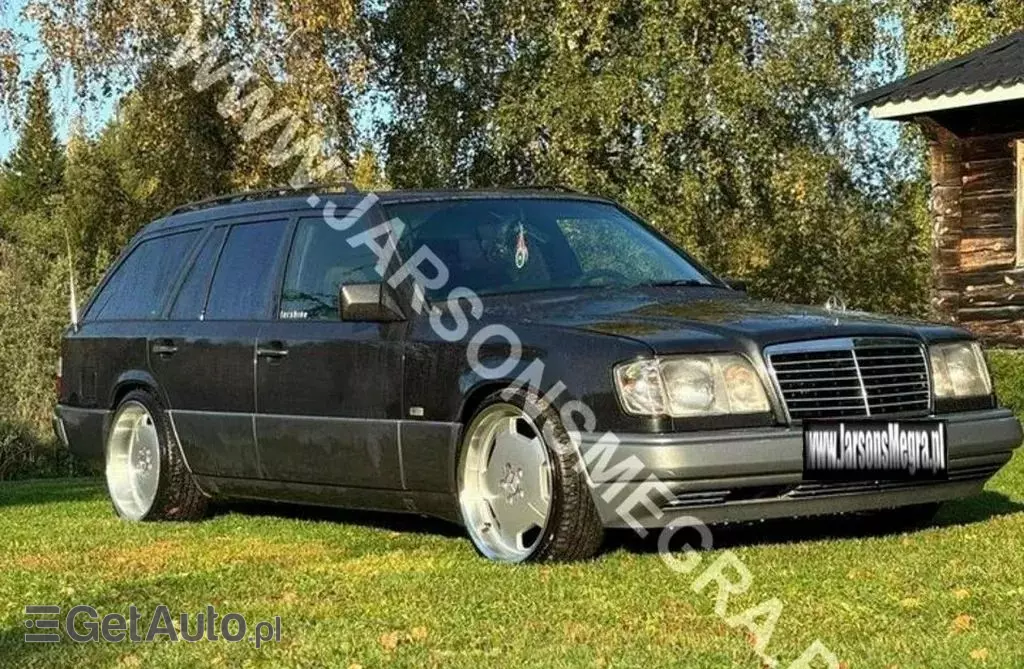 MERCEDES-BENZ W 124 