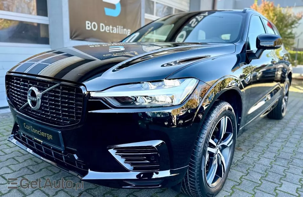 VOLVO XC 60 T6 AWD Plug-In Hybrid R-Design