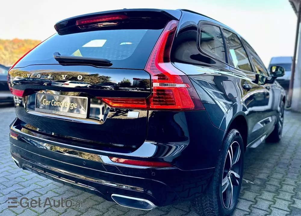 VOLVO XC 60 T6 AWD Plug-In Hybrid R-Design