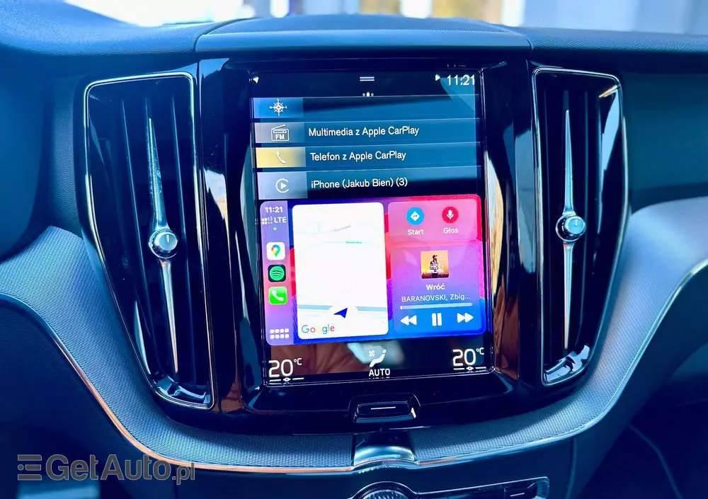 VOLVO XC 60 T6 AWD Plug-In Hybrid R-Design