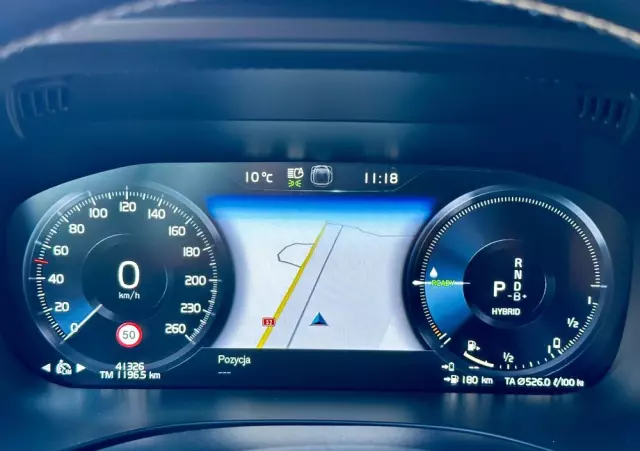 VOLVO XC 60 T6 AWD Plug-In Hybrid R-Design