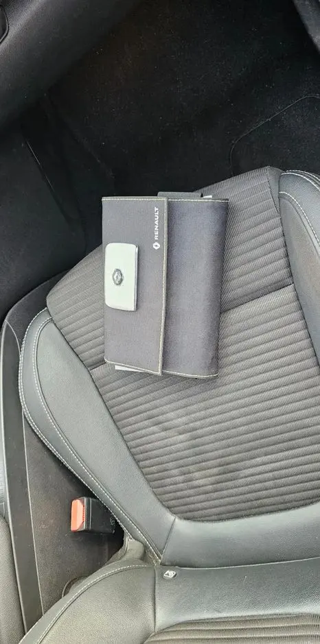 RENAULT Scenic BLUE dCi 120 BOSE EDITION