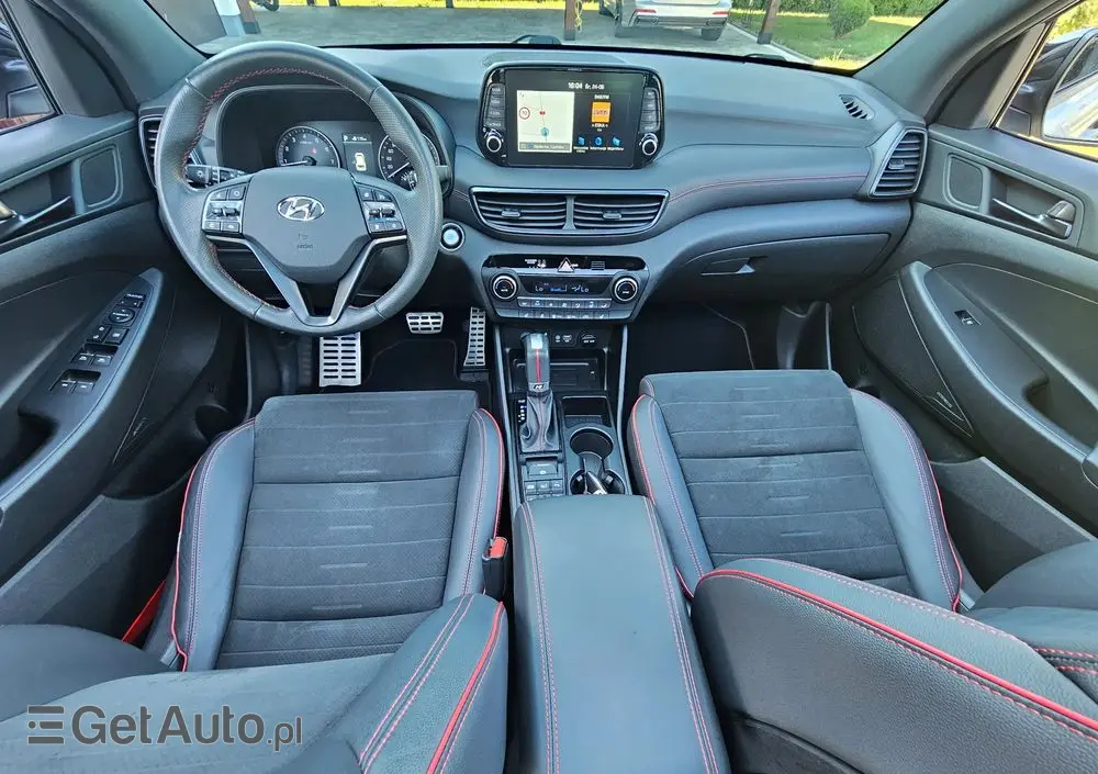 HYUNDAI Tucson 