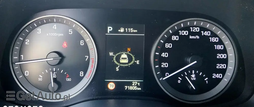 HYUNDAI Tucson 