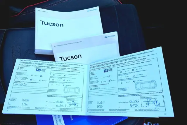 HYUNDAI Tucson 