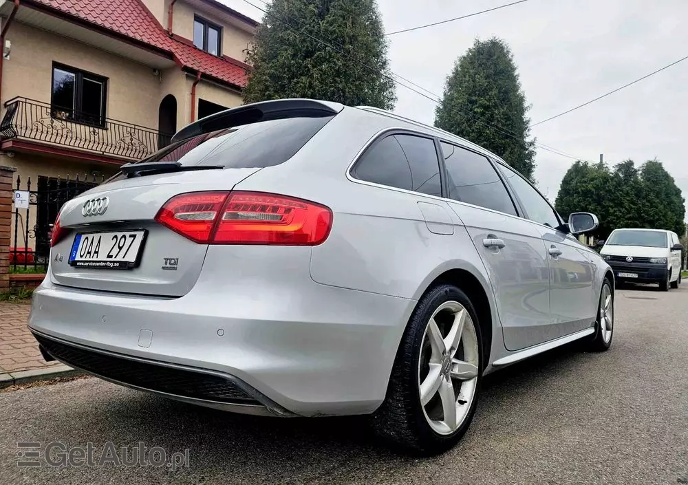 AUDI A4 Avant 2.0 TDI DPF quattro S tronic S line Sportpaket