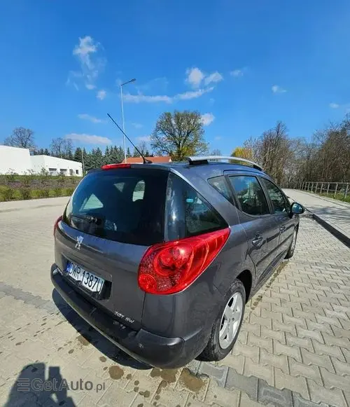 PEUGEOT 207 