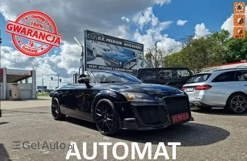 AUDI TT 