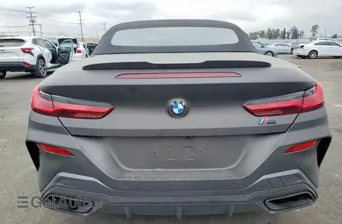 BMW M 8 