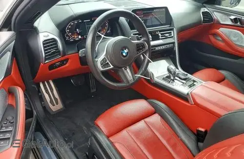 BMW M 8 