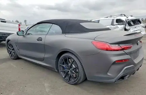 BMW M 8 