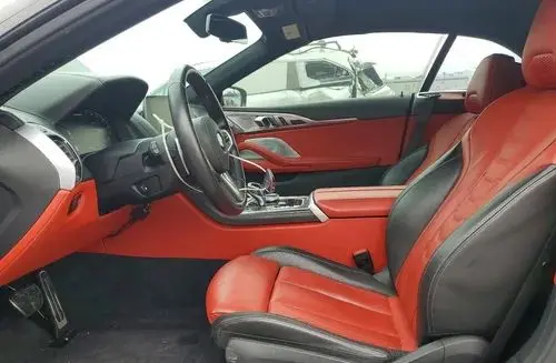 BMW M 8 