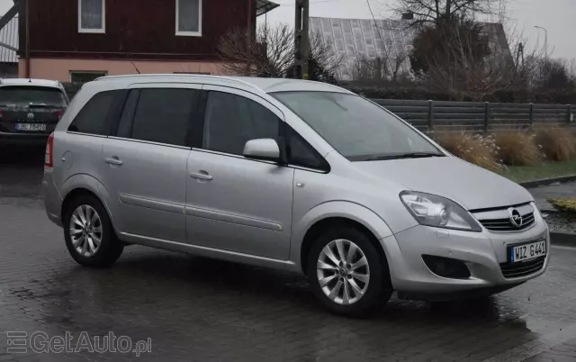 OPEL Zafira 1.6 ECOFLEX Family Plus