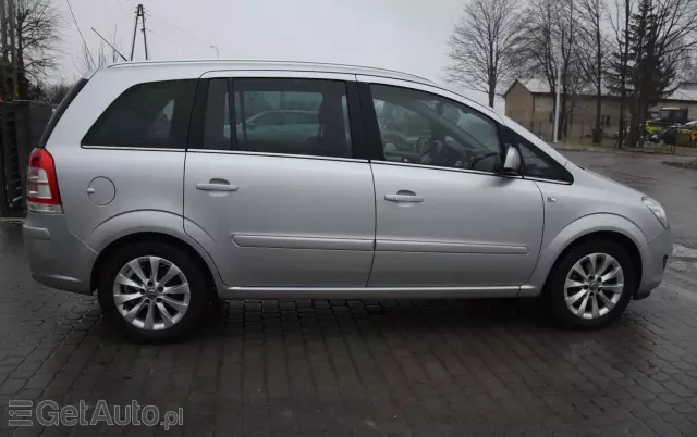 OPEL Zafira 1.6 ECOFLEX Family Plus