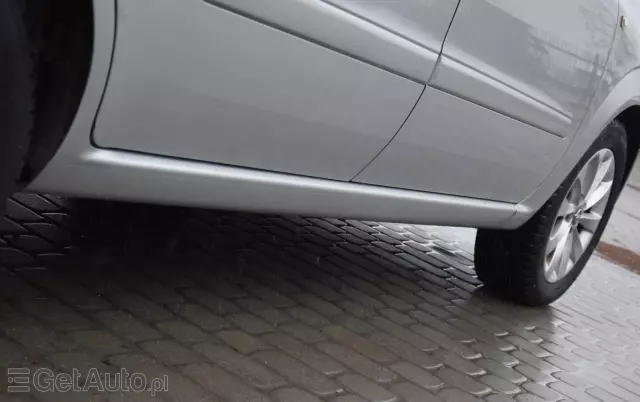 OPEL Zafira 1.6 ECOFLEX Family Plus