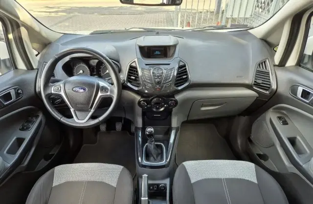 FORD EcoSport 