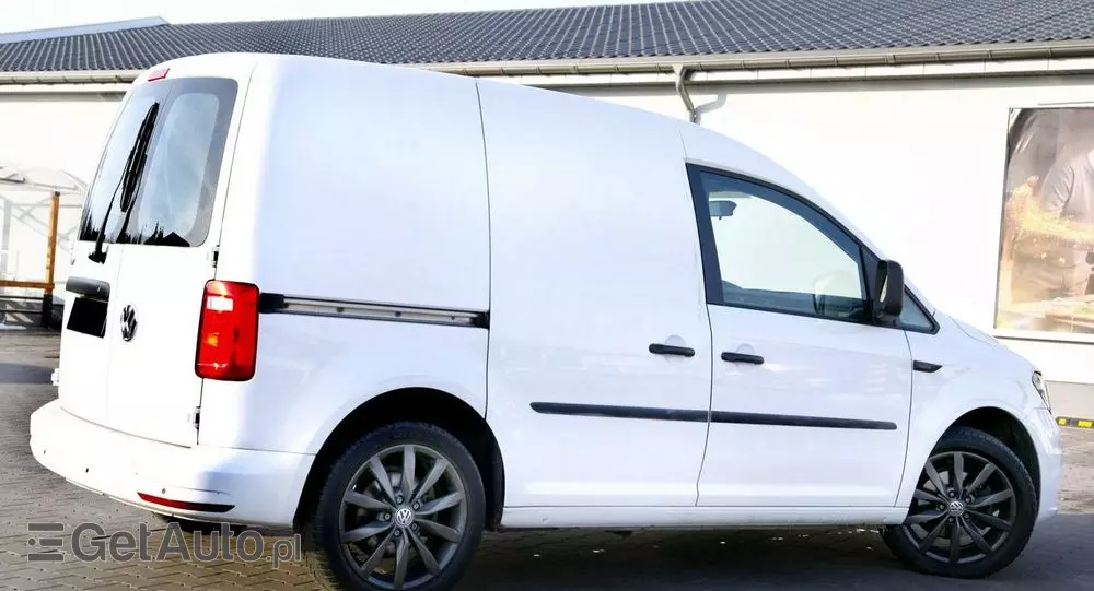 VOLKSWAGEN Caddy 