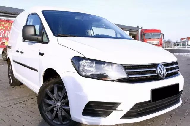 VOLKSWAGEN Caddy 
