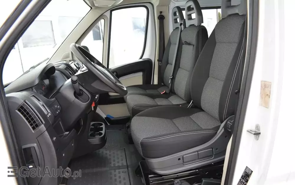 FIAT Ducato brygadówka 6-osobowa  MAXI L3 